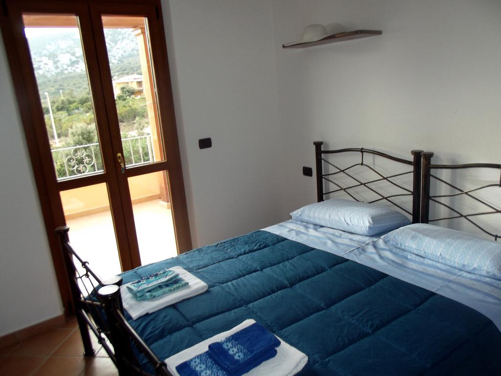 Casa Elena Daire Cala Gonone Oda fotoğraf